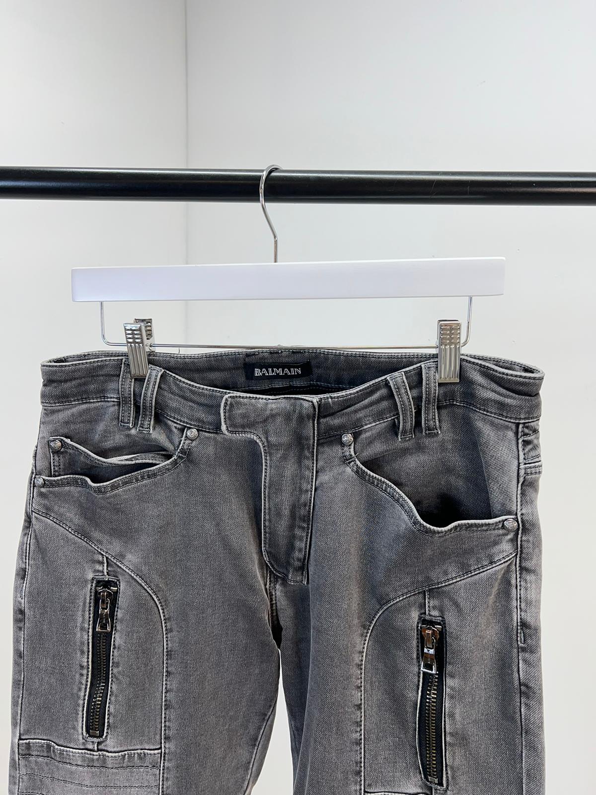 Balmain Grey Black Badge Jeans (32)