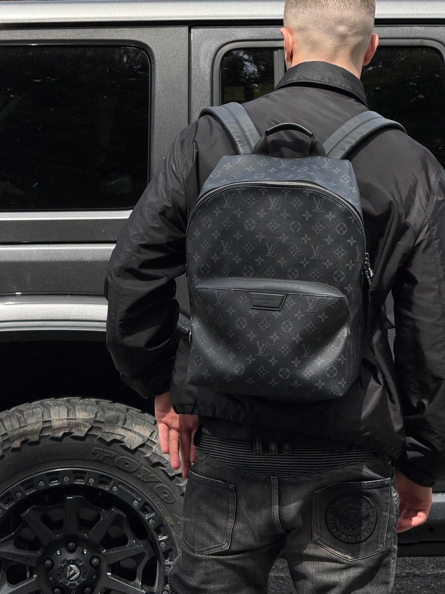 Louis Vuitton Black Discovery PM Monogram BackBag N/A