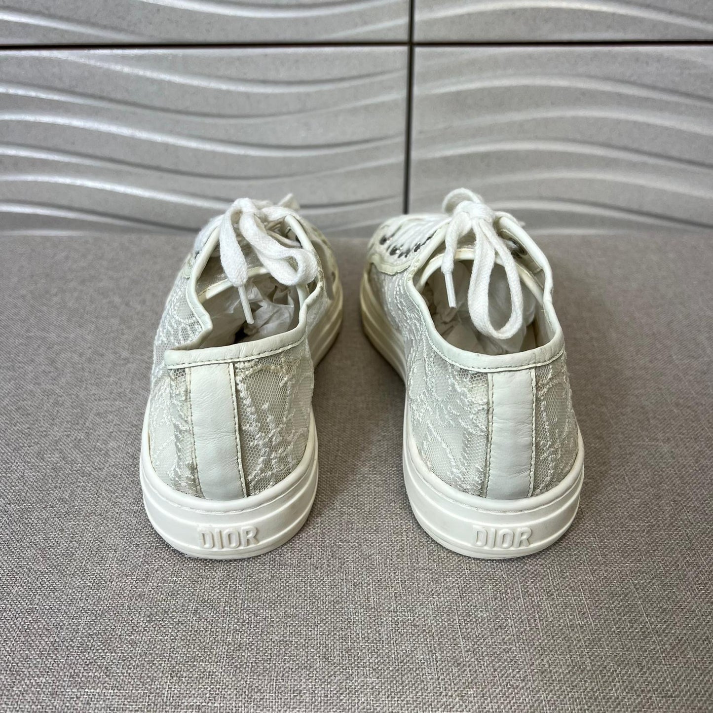 Kids Dior White Lace Lowtop Oblique Logo Trainer - EU 34, Junior 2