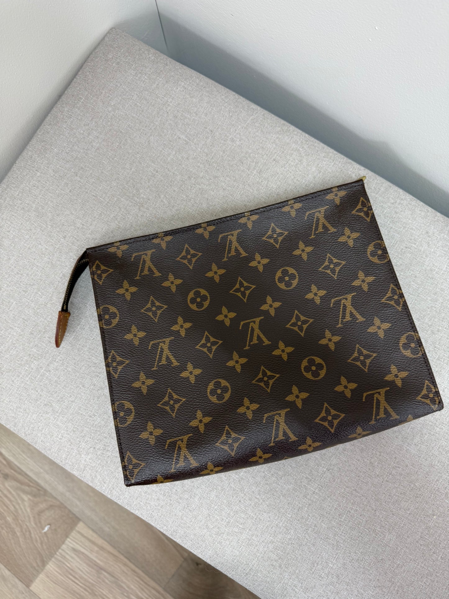 Louis Vuitton Toiletry Pouch 26