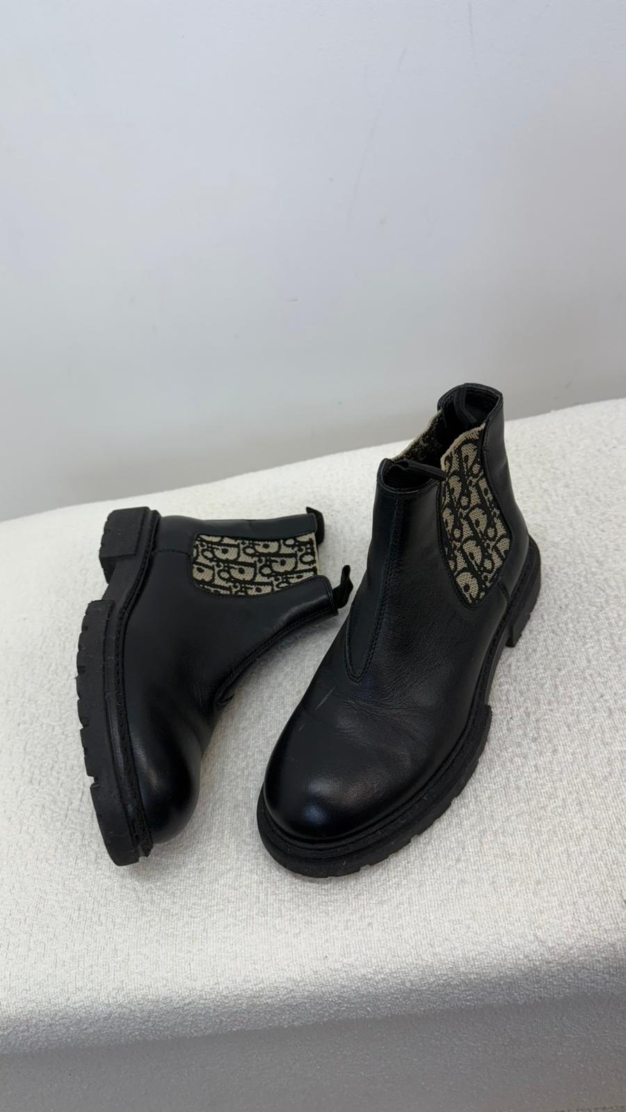 Kids Dior Black Leather Oblique Logo Boots Eu 33/ UK 1