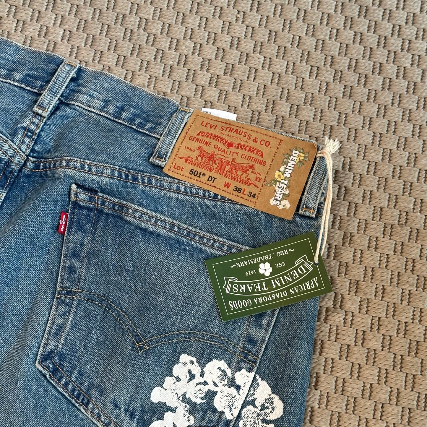 Denim Tears x Levi's Denim Wreath Print Straight Leg Jeans – New In Tags W38