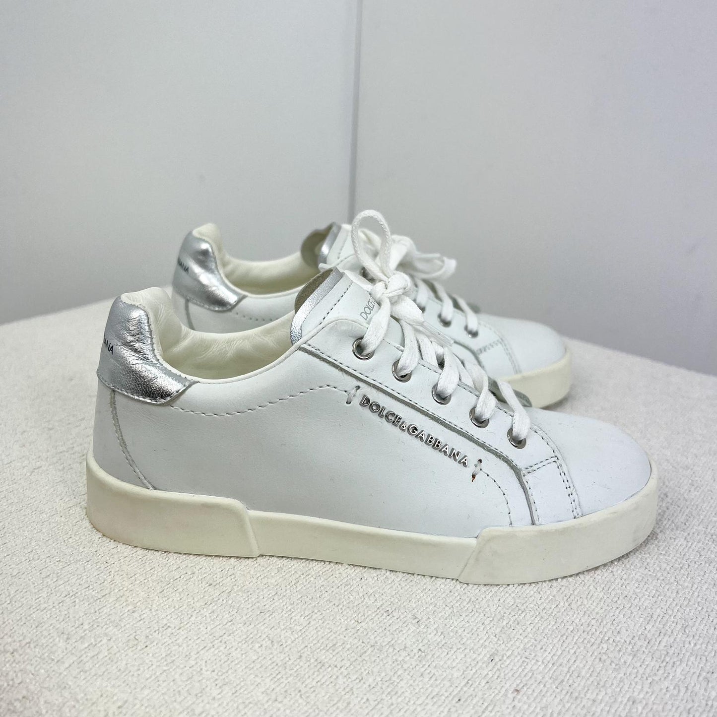 Kids Dolce & Gabbana white and silver logo trainer - EU 30