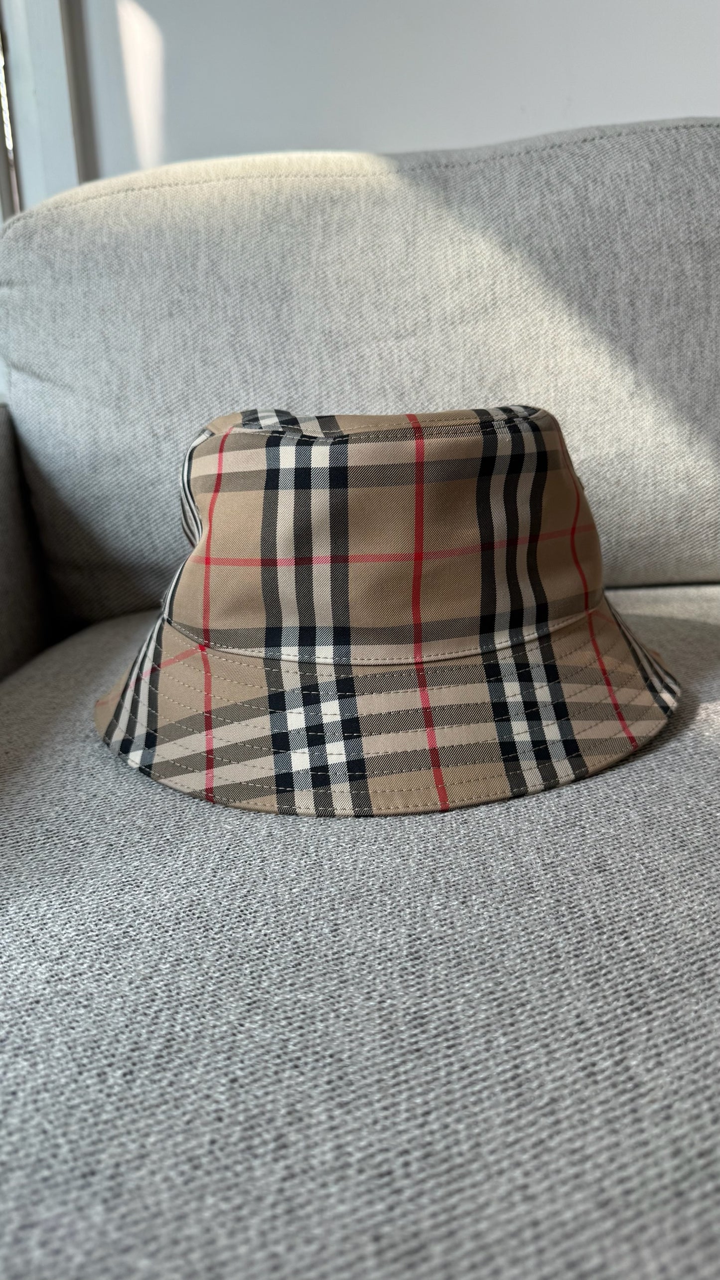 Burberry Vintage Checked Bucket Hat