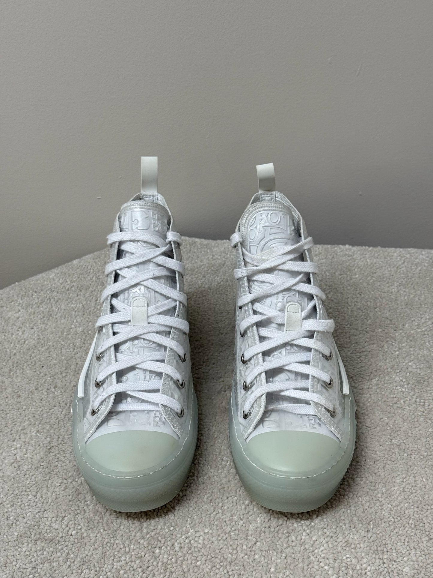 Dior White B23 Hightop Trainers- Mens - UK 6