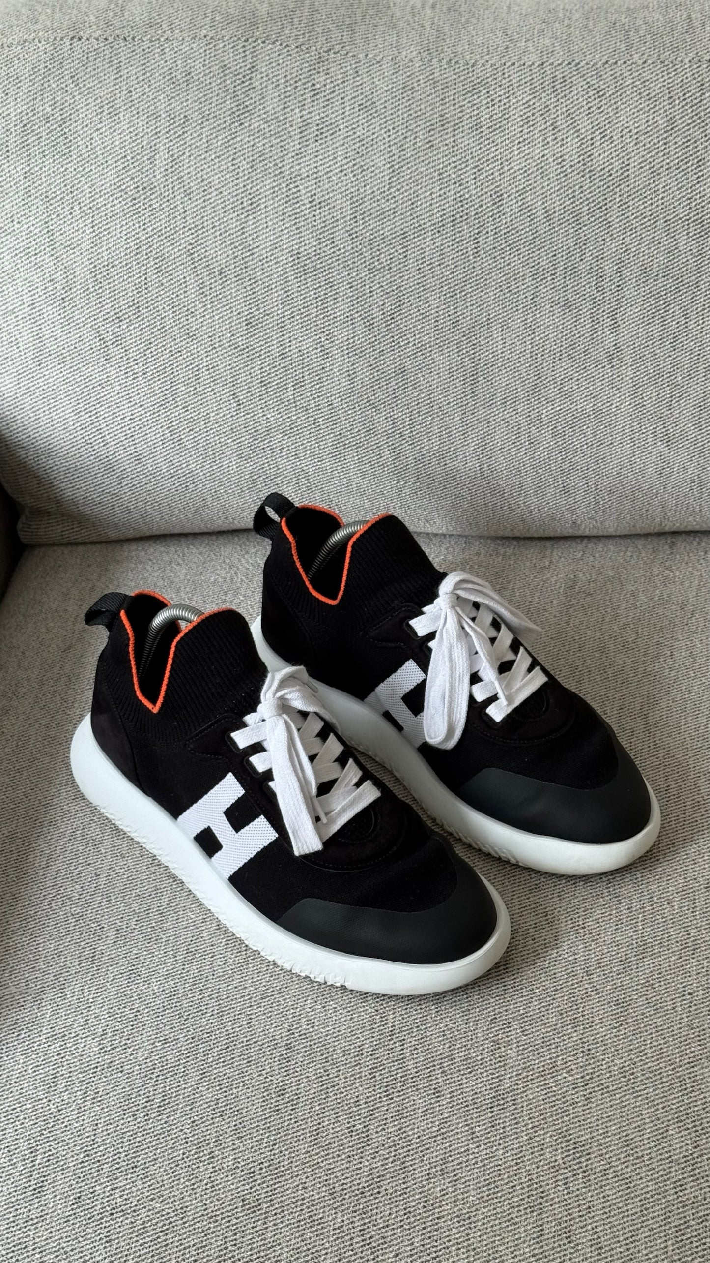 Hermes Black Orange Crew Trainers - UK 8