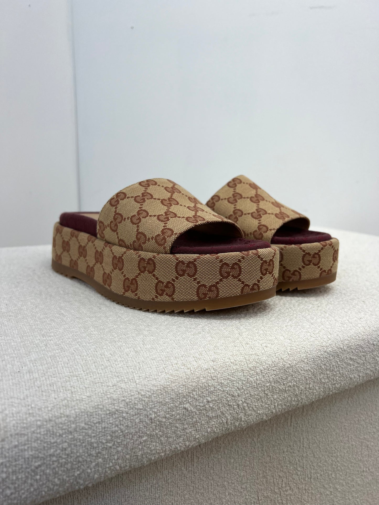 Gucci Platform camel and ebony maxi GG canvas Slide Sandal (Eu 35.5/ UK 2.5) Fits 3