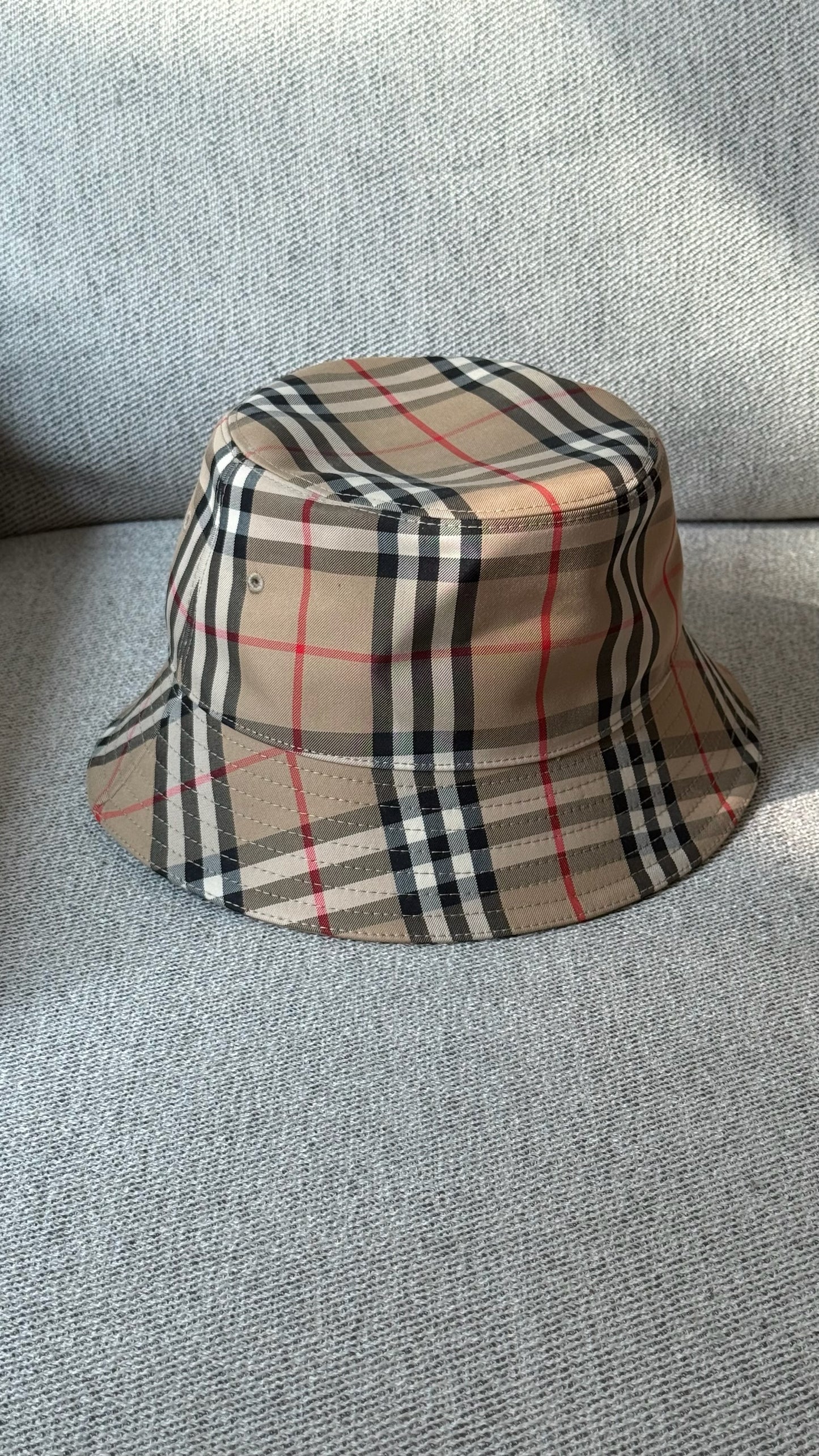 Burberry Vintage Checked Bucket Hat