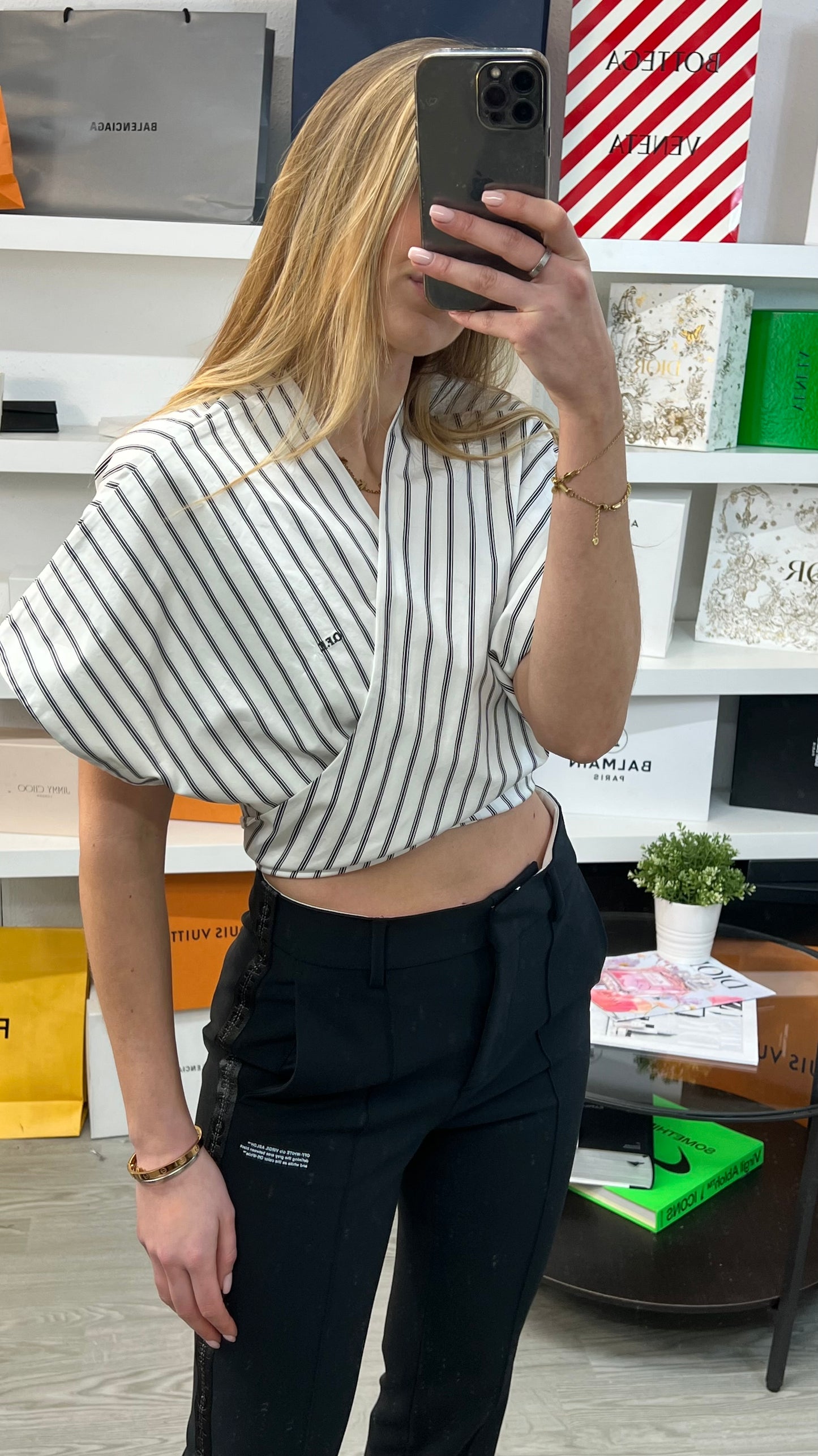 Off-White White Stripe Cropped Tie Shirt - UK 8/10