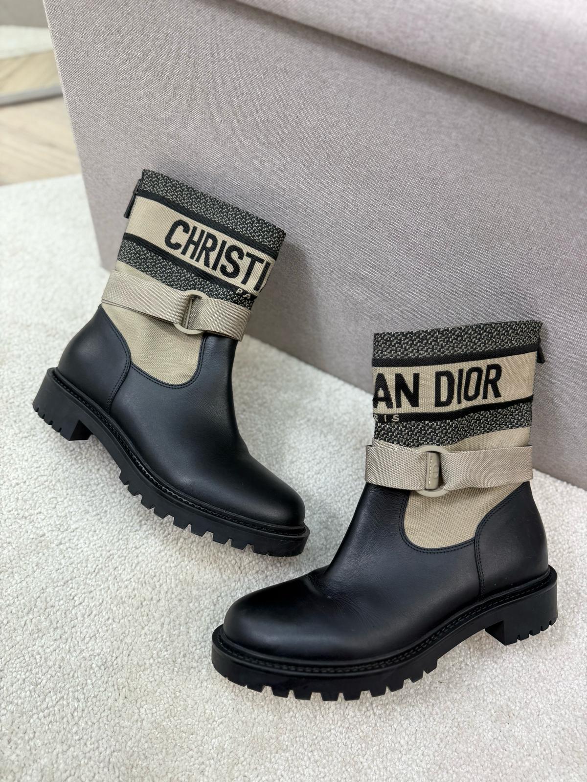 Dior D-Major Black Shiny Calfskin Boots - UK 4.5