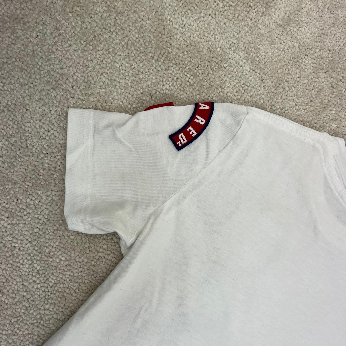 Kids Dsquared2 white born in canada badge t-shirt - Age 8, Small Fit