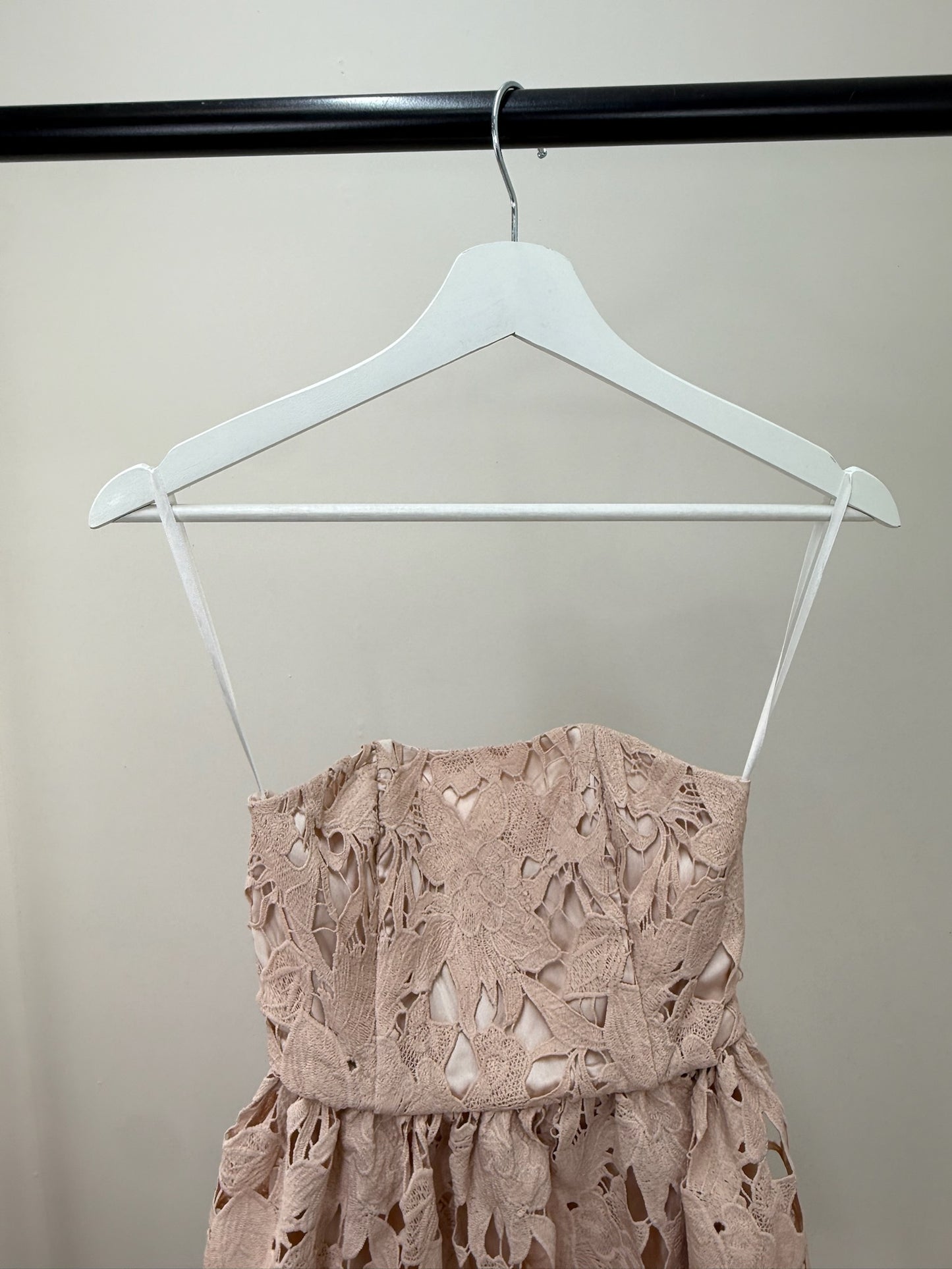 Michael Costello x Revolve Dress Pink Lace Strapless Mini Dress in tags-XS