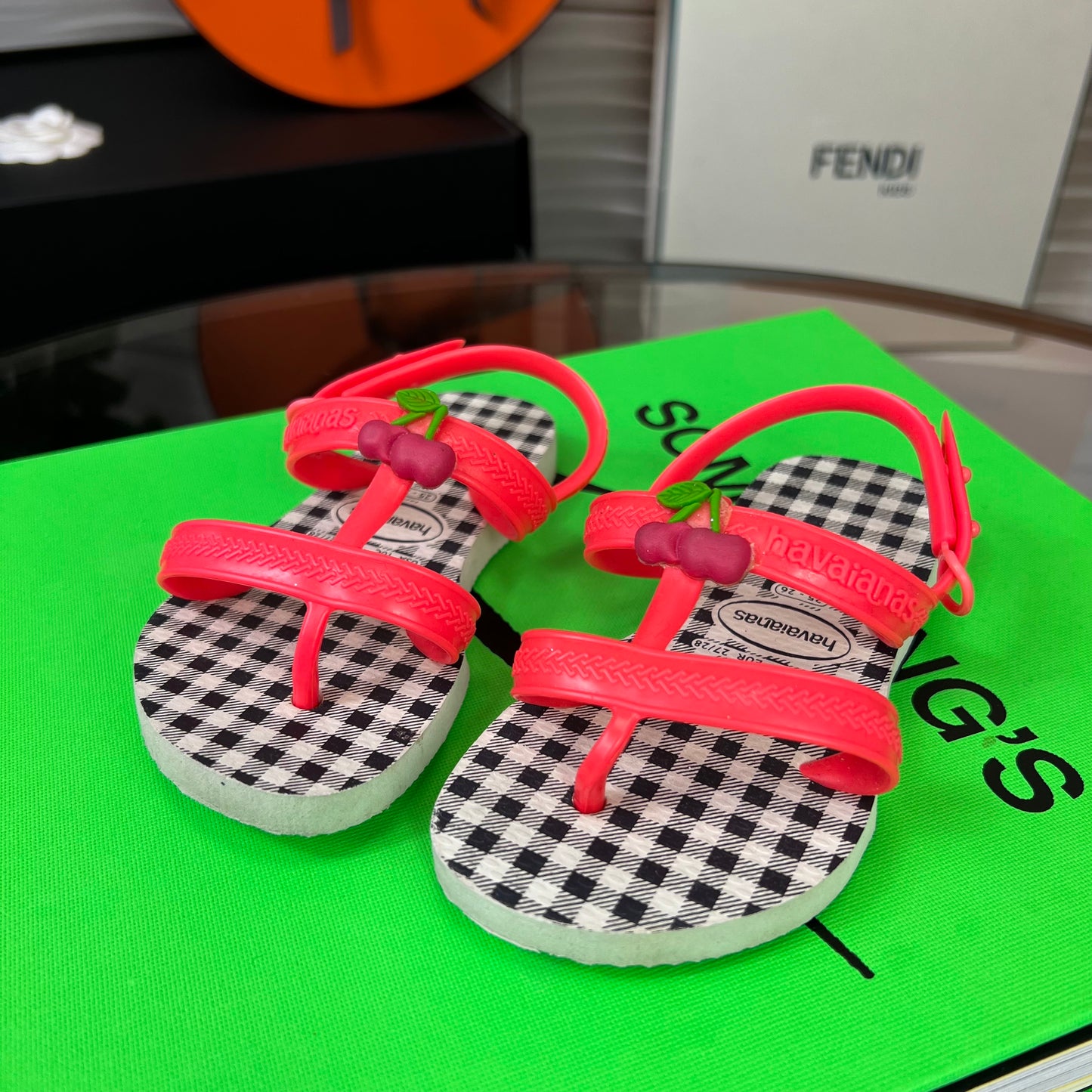 Kids Haviannas Pink Cherry Flipflop (EU27/28)
