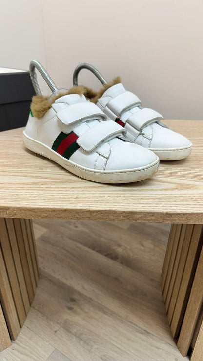 Kids Gucci White Fur Trim Velcro Trainers – N/A