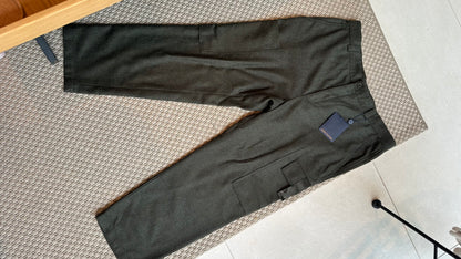 Louis Vuitton Grey Tailored Wool Cargo Trousers , brand new – IT 56