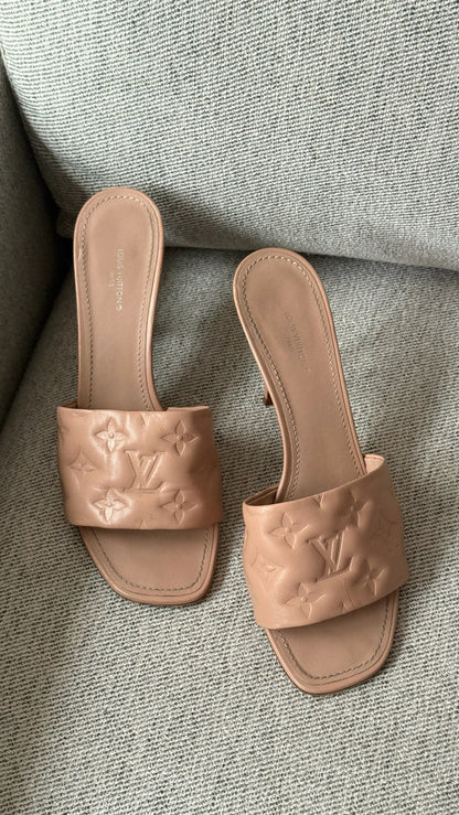 Louis Vuitton Dusty Pink Revival Mogogram Heels - UK 7