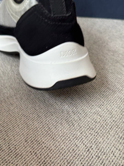 Dior B25 Oblique Black Suede White Trainers - 42/UK8