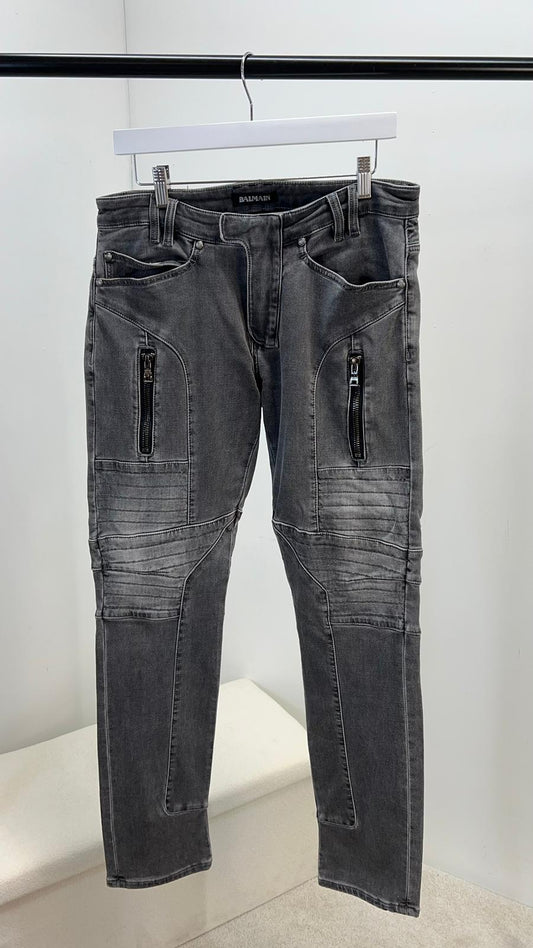 Balmain Grey Black Badge Jeans  (32)