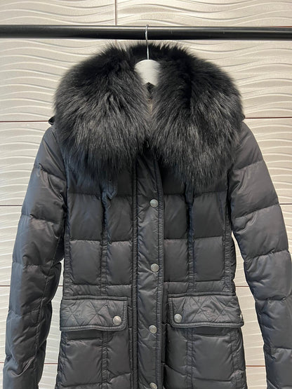 Burberry black quilted down belted jacket with fur collar - UK 6/8