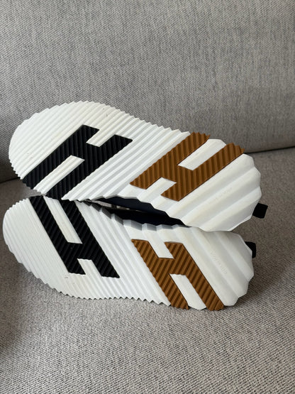 Hermes Navy Gold Bounce Trainers - 40/UK 6