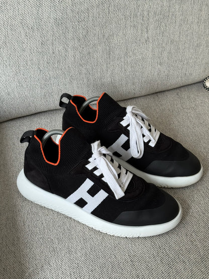 Hermes Black Orange Crew Trainers - UK 8