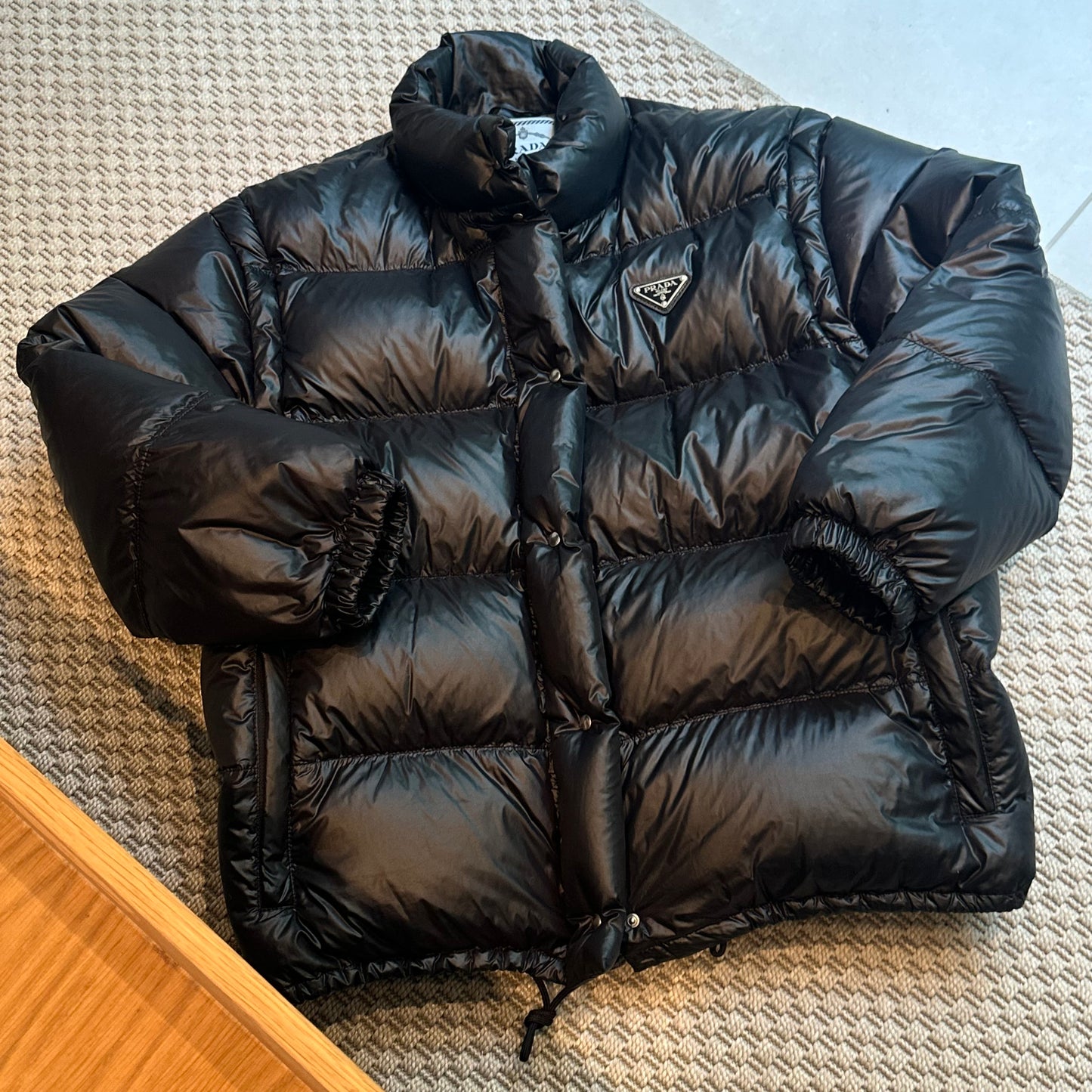 Prada  black re-nylon puffa coat - Small