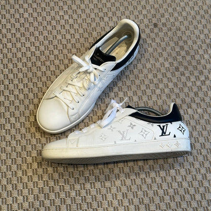 Louis Vuitton White Black Monogram Eclipse Trainers – UK 7.5