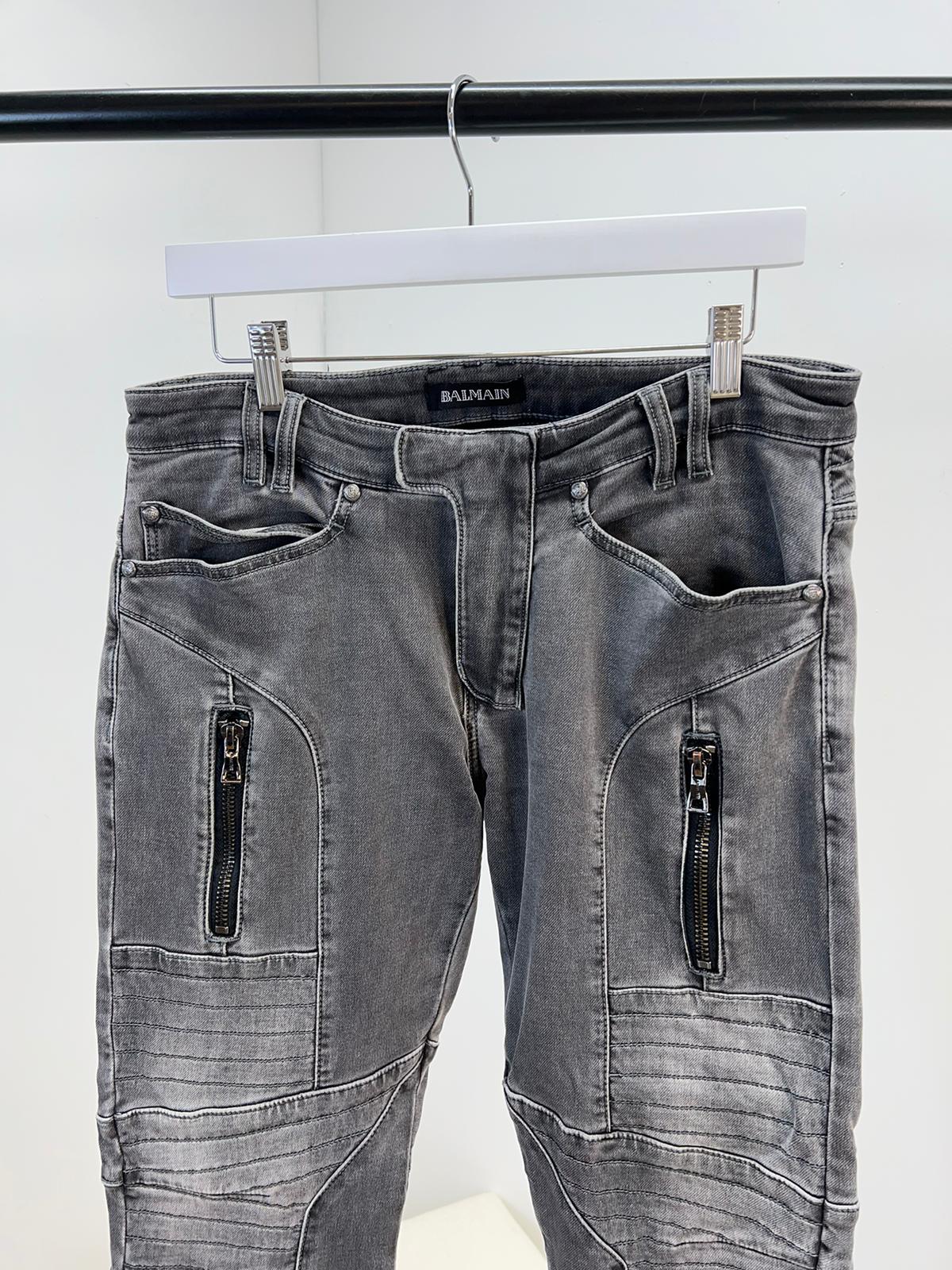 Balmain Grey Black Badge Jeans  (32)