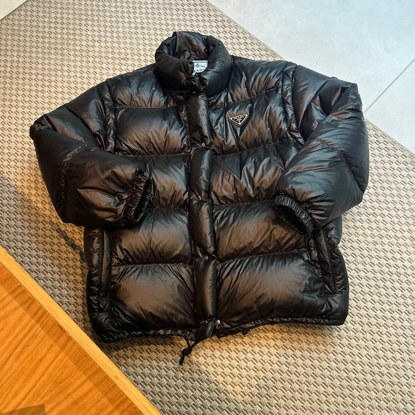 Prada  black re-nylon puffa coat - Small