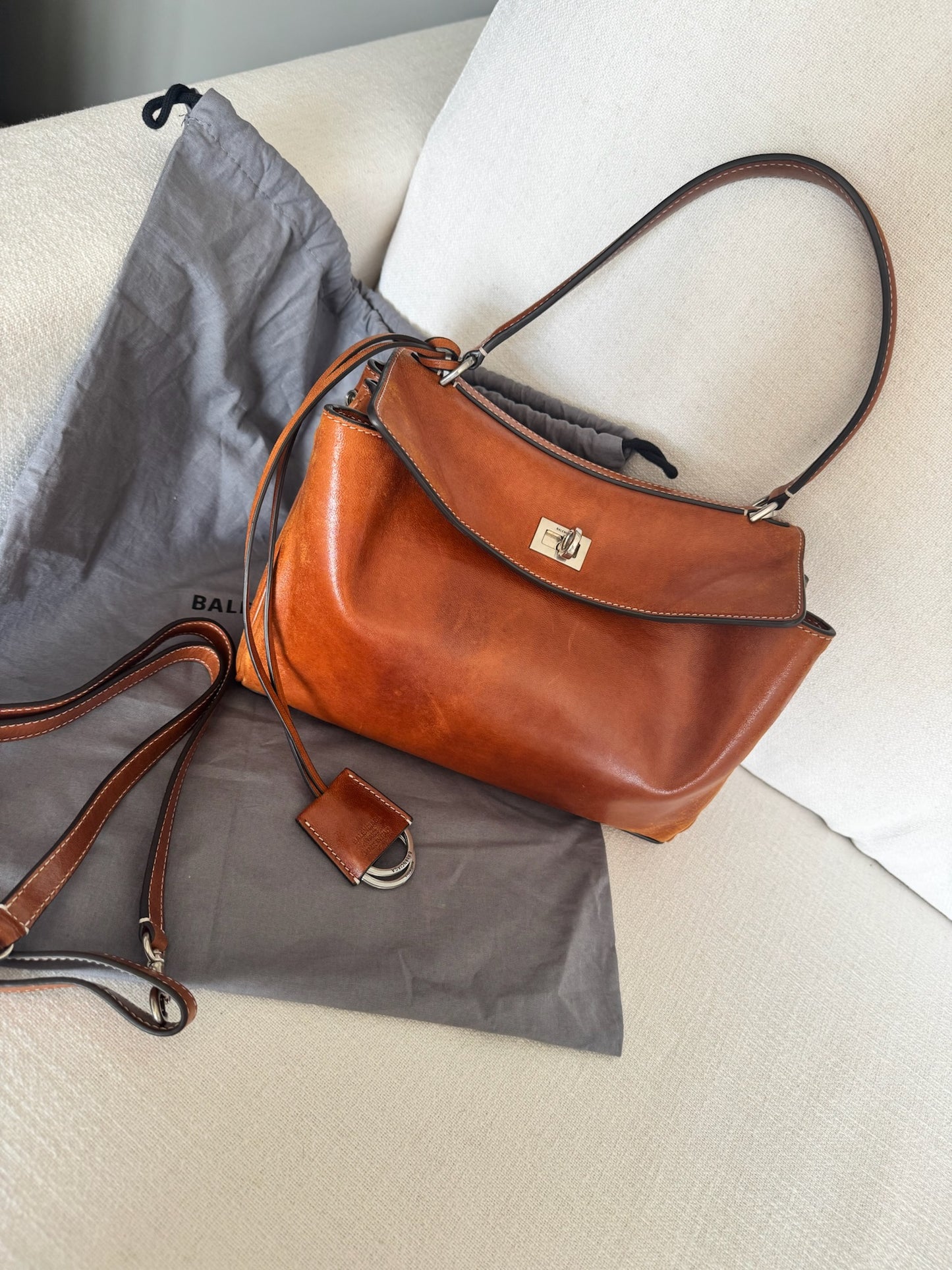 Balenciaga Rodeo Handbag Small in tan cowboy Vegetal tanned lambskin handbag , as new.