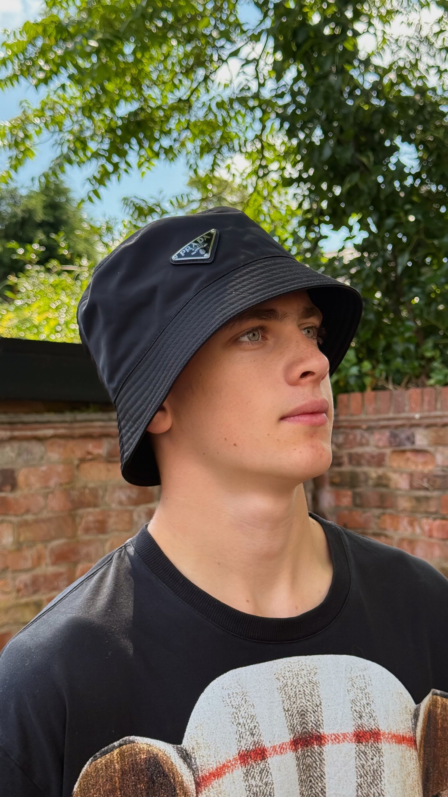Prada Black Re-Nylon Plaque Bucket Hat - Large In Tags