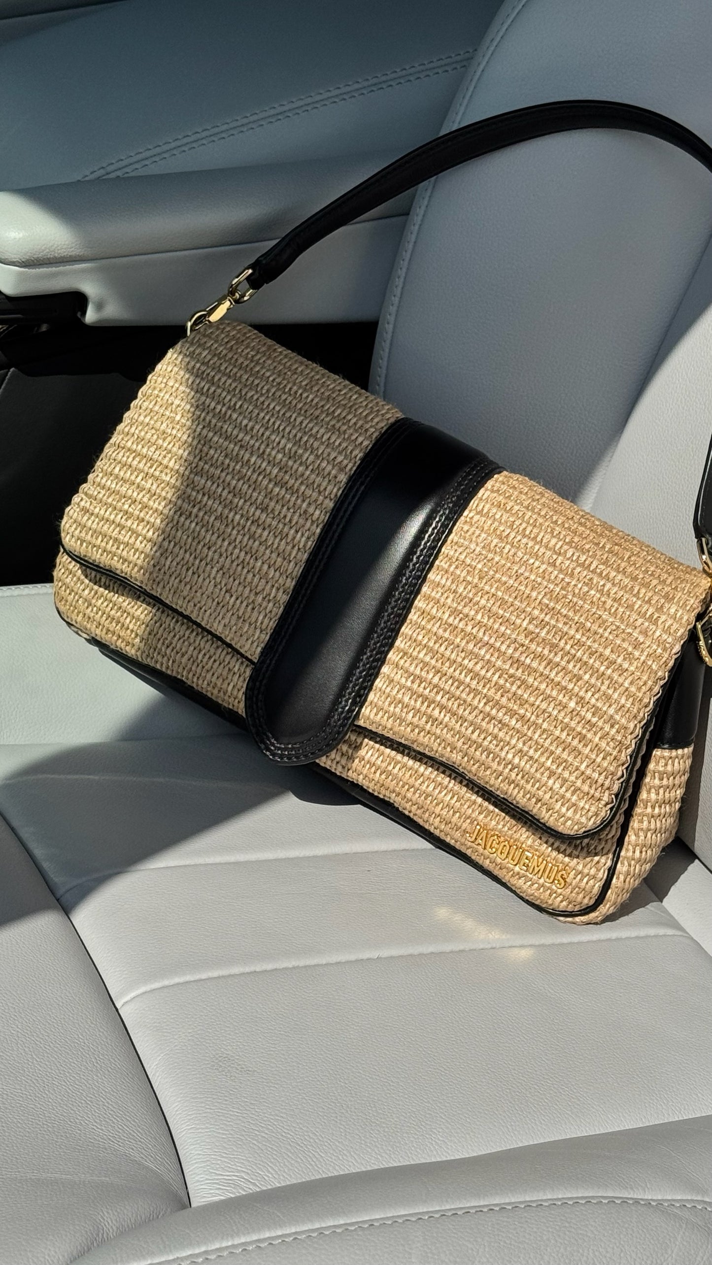 Jacquemus beige Le Bambimou Ivory black raffia-effect shoulder bag