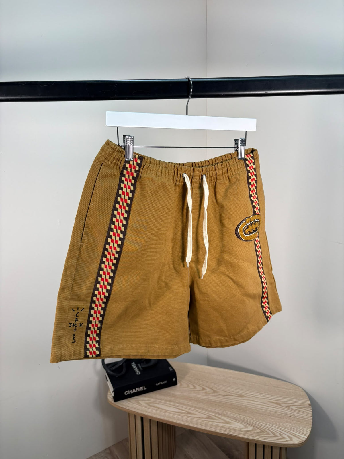 Cactus Jack/Travis Scott Cartoon brown shorts - Large
