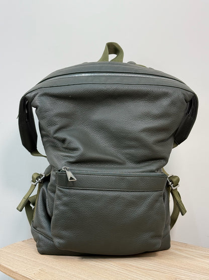 Bottega Veneta Army Green Deer Leather Backpack - 35 x 44 x 15 cm