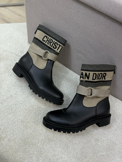 Dior D-Major Black Shiny Calfskin Boots - UK 4.5