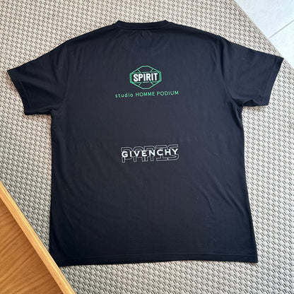 Givenchy Men's black studio home podium logo T-shirt - XL