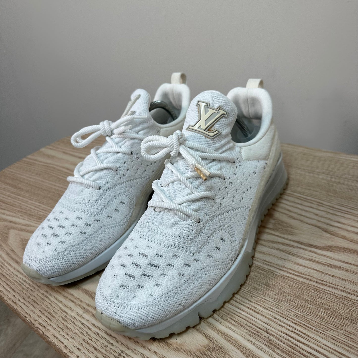 Louis Vuitton White VNR Knit Trainers – UK 7
