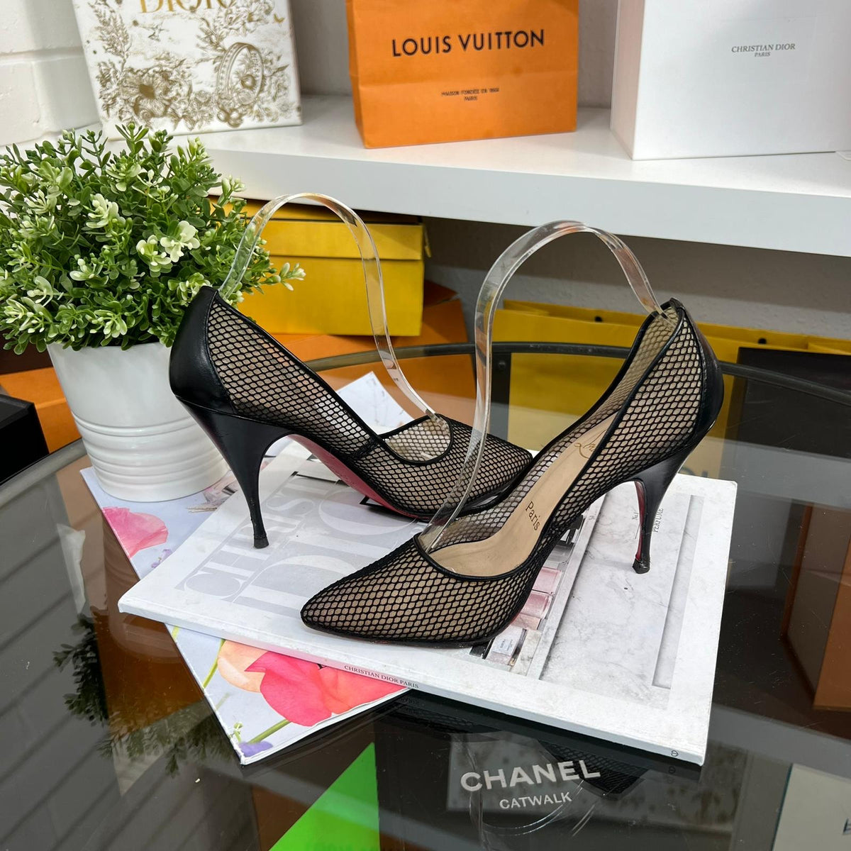 Christian Louboutin, Louis Vuitton, Chanel!