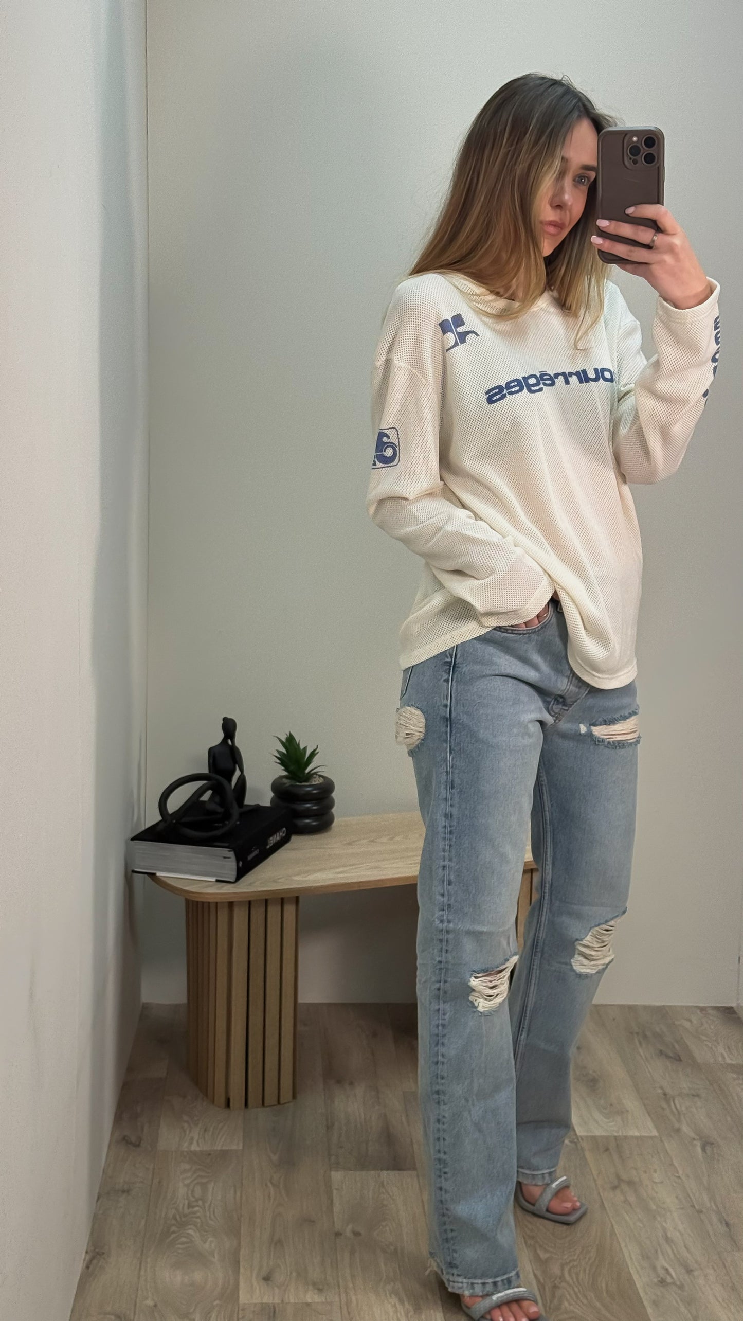 Balenciaga Unisex Blue Distressed Jeans - Brand New In Tags 27