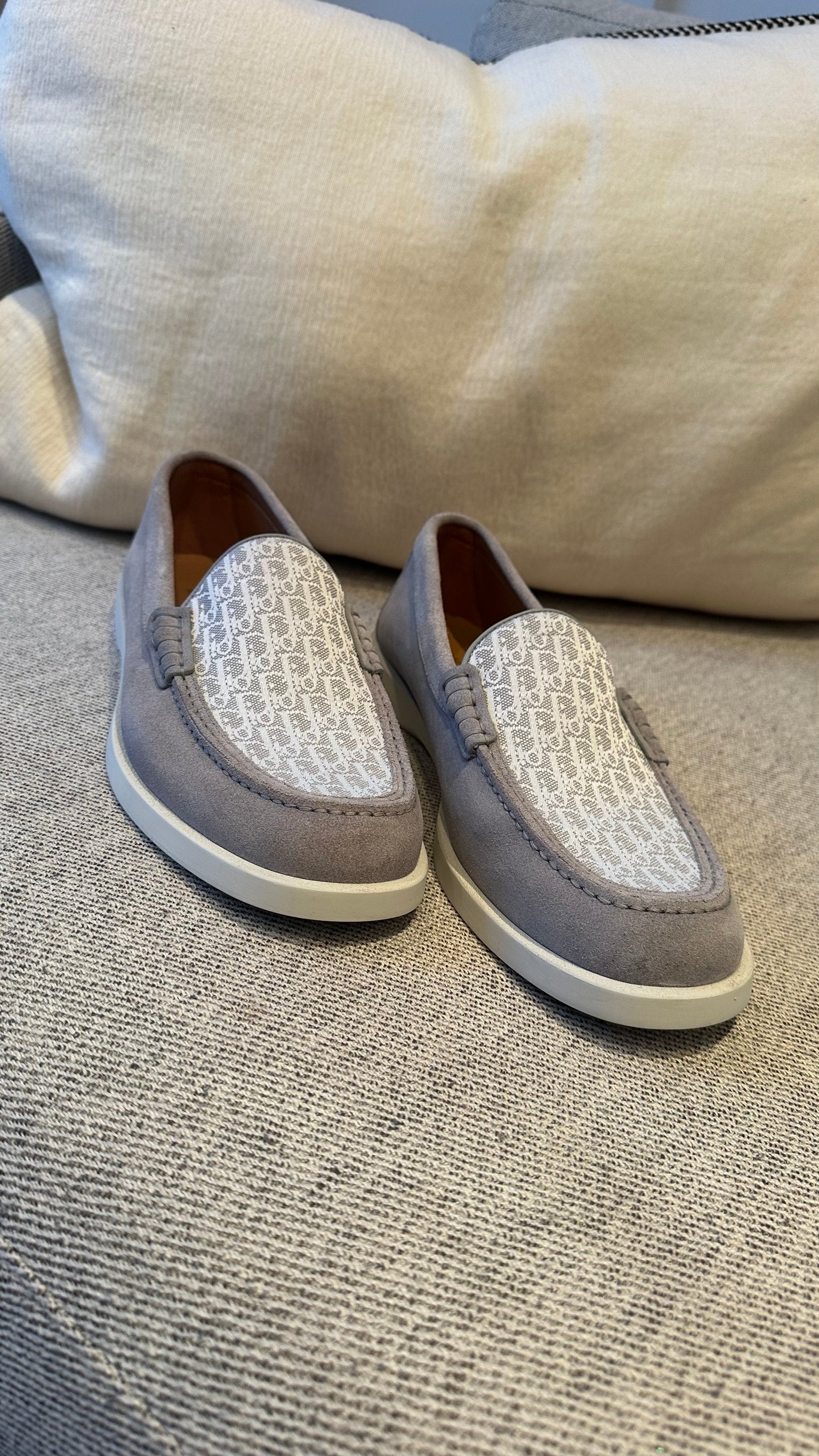 Dior Granville Light Grey Suede Oblique Loafer – UK 8