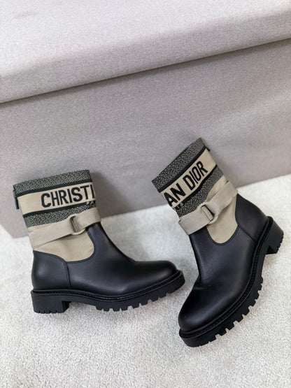 Dior D-Major Black Shiny Calfskin Boots - UK 4.5