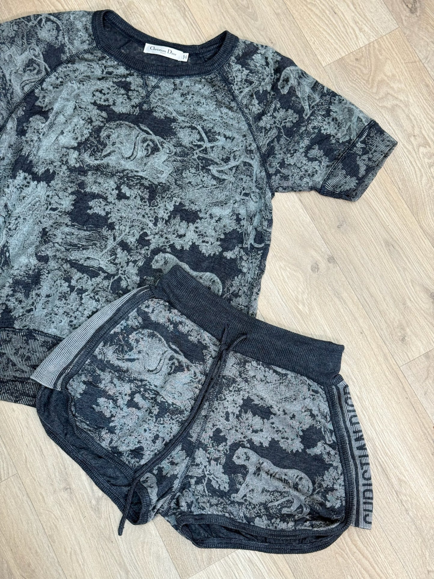 Dior Grey Toile De Jouy Motif Set - UK 8