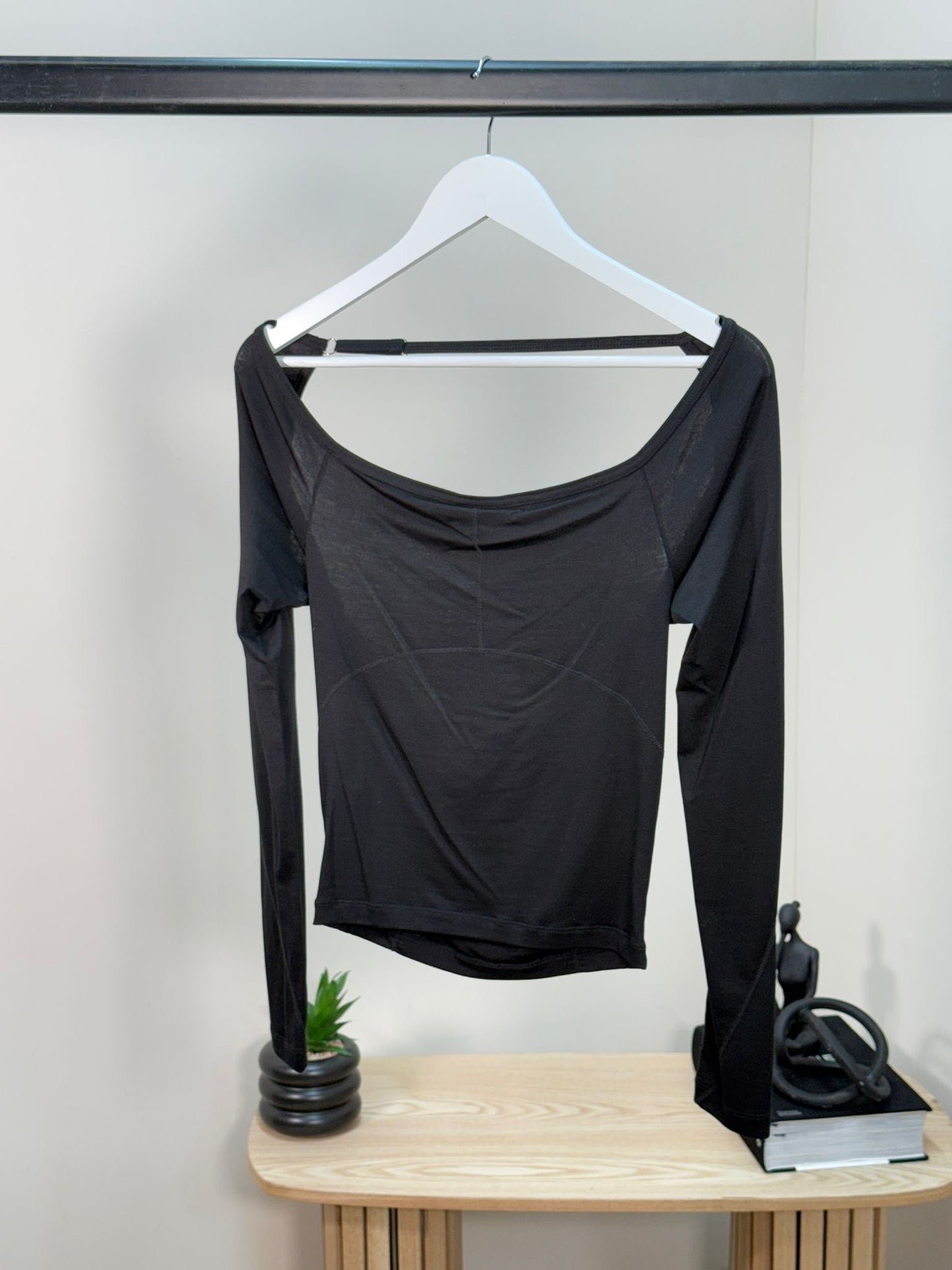 Jacquemus Black Detailed Open-Back Camisole Long Sleeve - Small