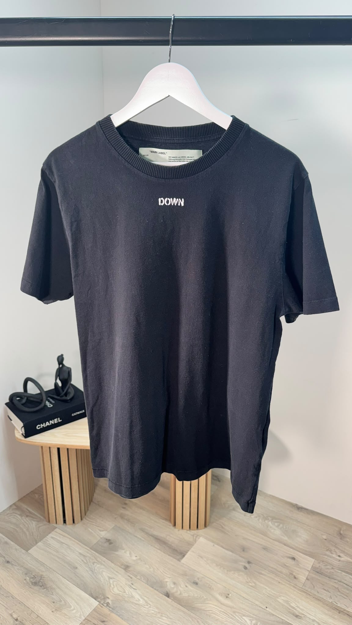 Off-White Black "DOWN" Logo T-Shirt – Medium