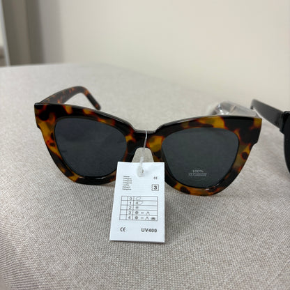 Boohoo Twin Pack Chunky Oversize Cateye Sunglass- Brand New