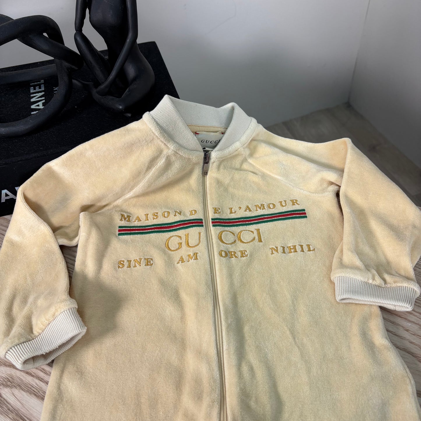 Kids Gucci Cream Baby Grow – 9-12 Months