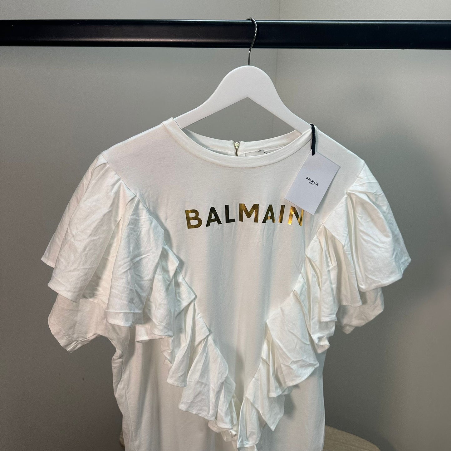 Kids Balmain White Long Ruffle Gold Logo Dress – Brand New Age 16