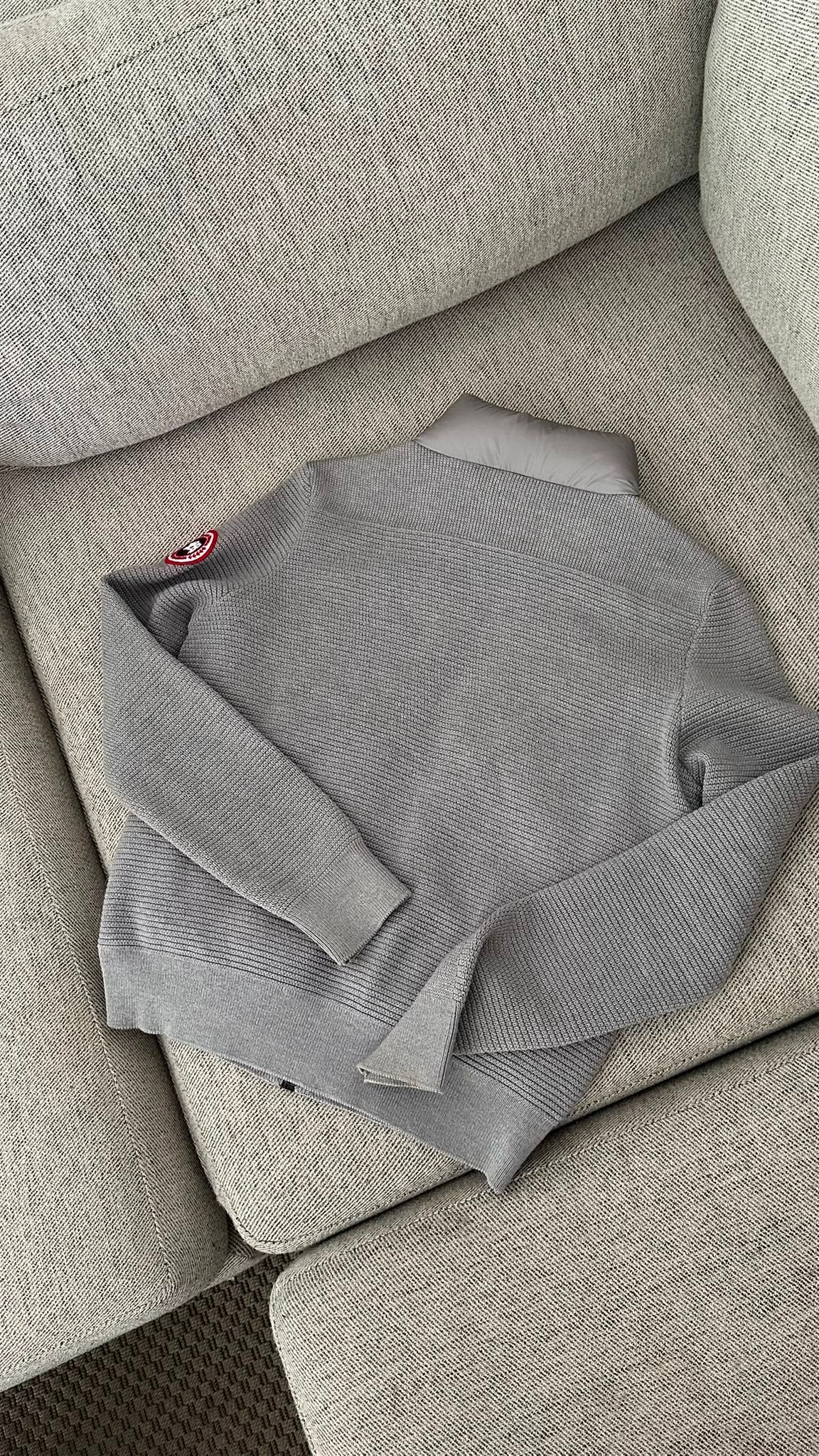 Canada Goose HyBridge Knit Jacket Grey – Small