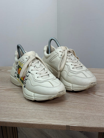 Gucci Cream Rhython Vintage Logo Trainers - UK 6