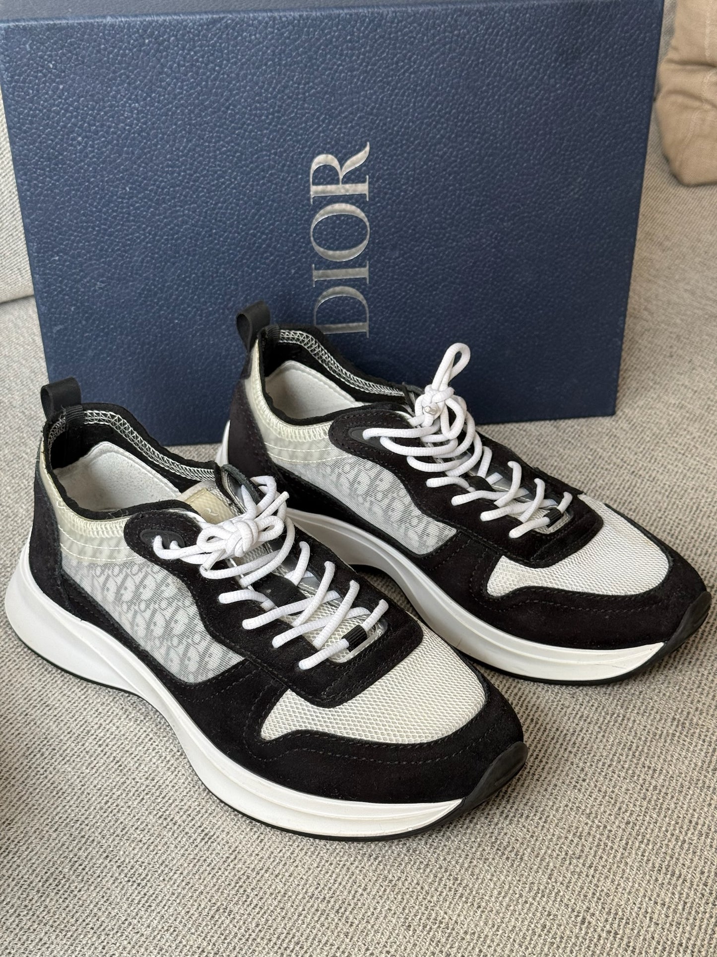 Dior B25 Oblique Black Suede White Trainers - 42/UK8